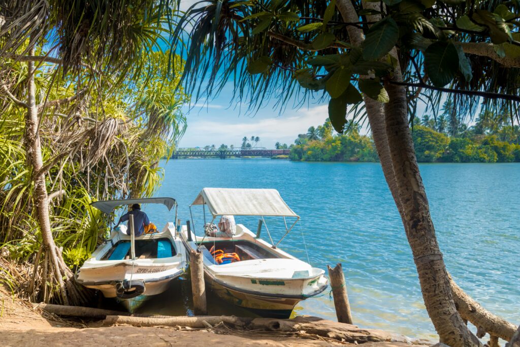 Exploring Galle. koggala lake.